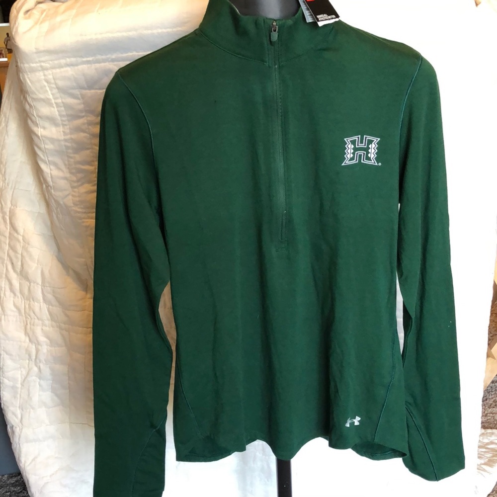 University of Hawaii Under Armour top
